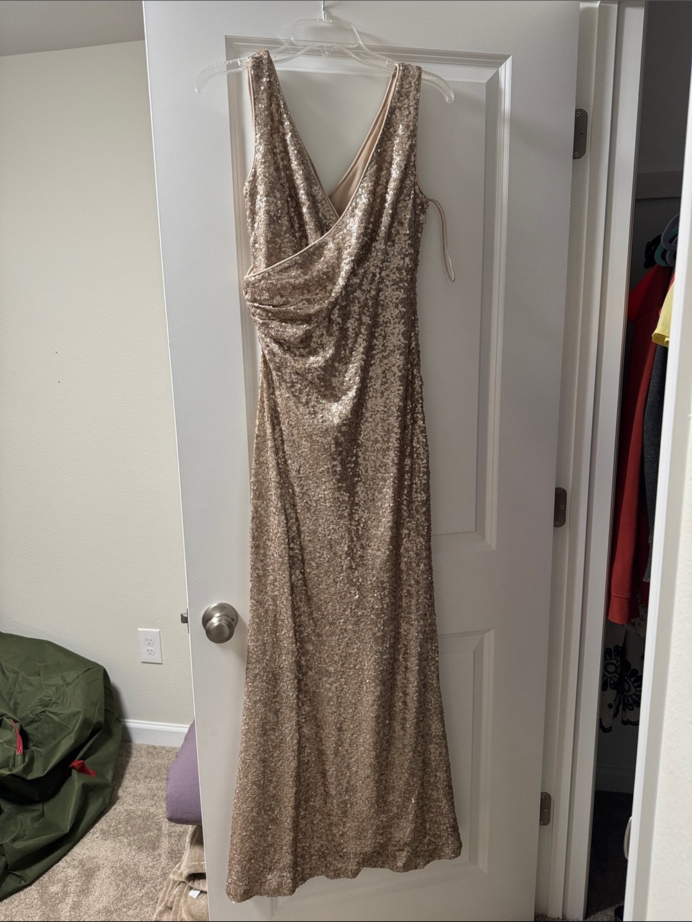 Badgley Mischka Champagne Gold Sequin Draped V-Neck Evening Gown